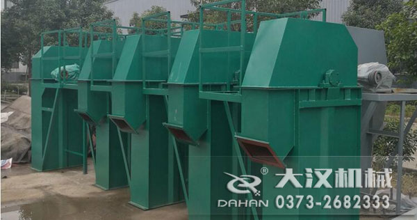NE板鏈斗式提升機